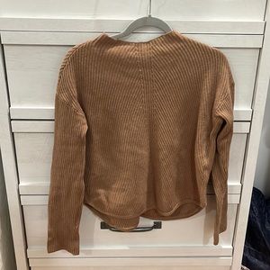 Aritzia sweater